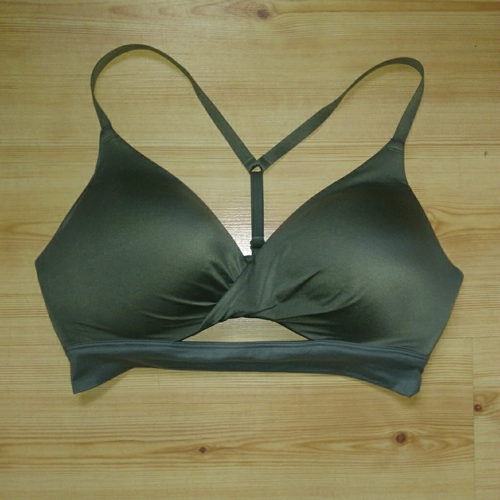 Victoria's Secret Uplift no wire bra 36D